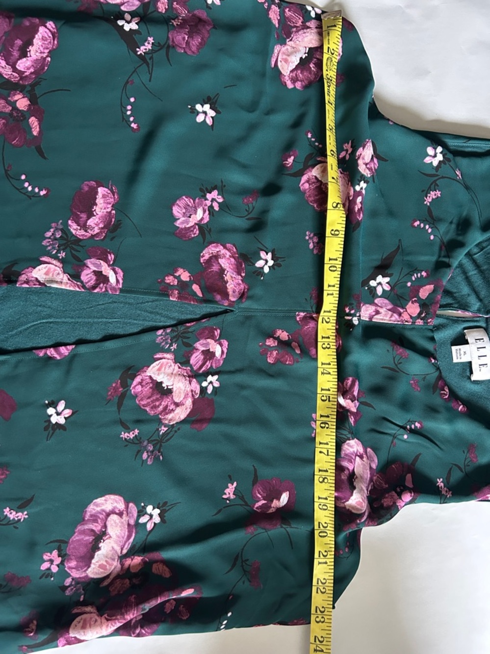Sz XL Flowy Floral Sleeveless Camisole with floral print. - Picture 7 of 9